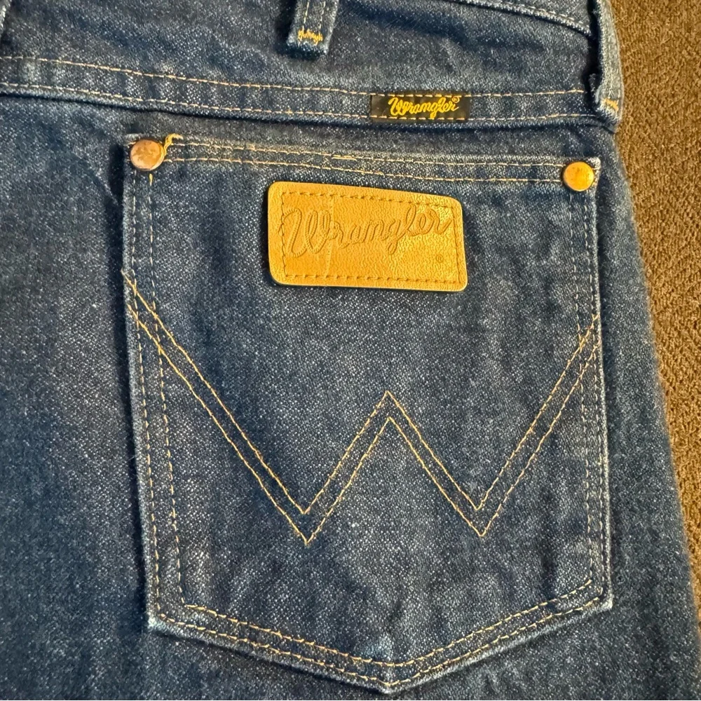 Men's Wrangler 13MWZ Jeans size 32x36 - Picture 7 of 7